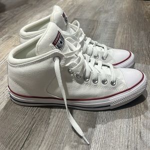 White converse in excellent shape!